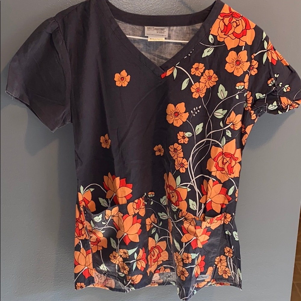 Grey’s Anatomy scrub top